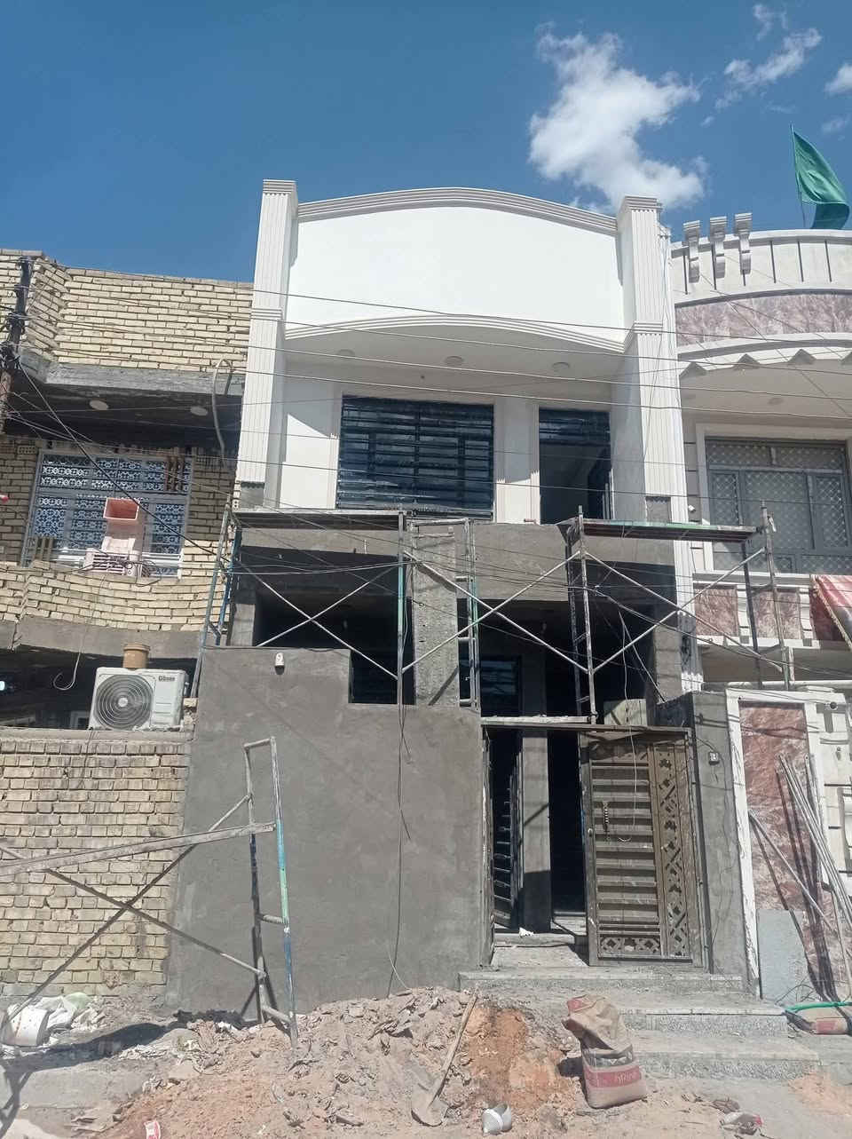 نبحث عن التميز بجميع اعمالنا
الاسعار تنافسيه سعر مناسب وعمل مميز
شغلنه واجهيات مع ديكورات داخليه وخارجيه مكاني كربلاء الحسينيه
***********
