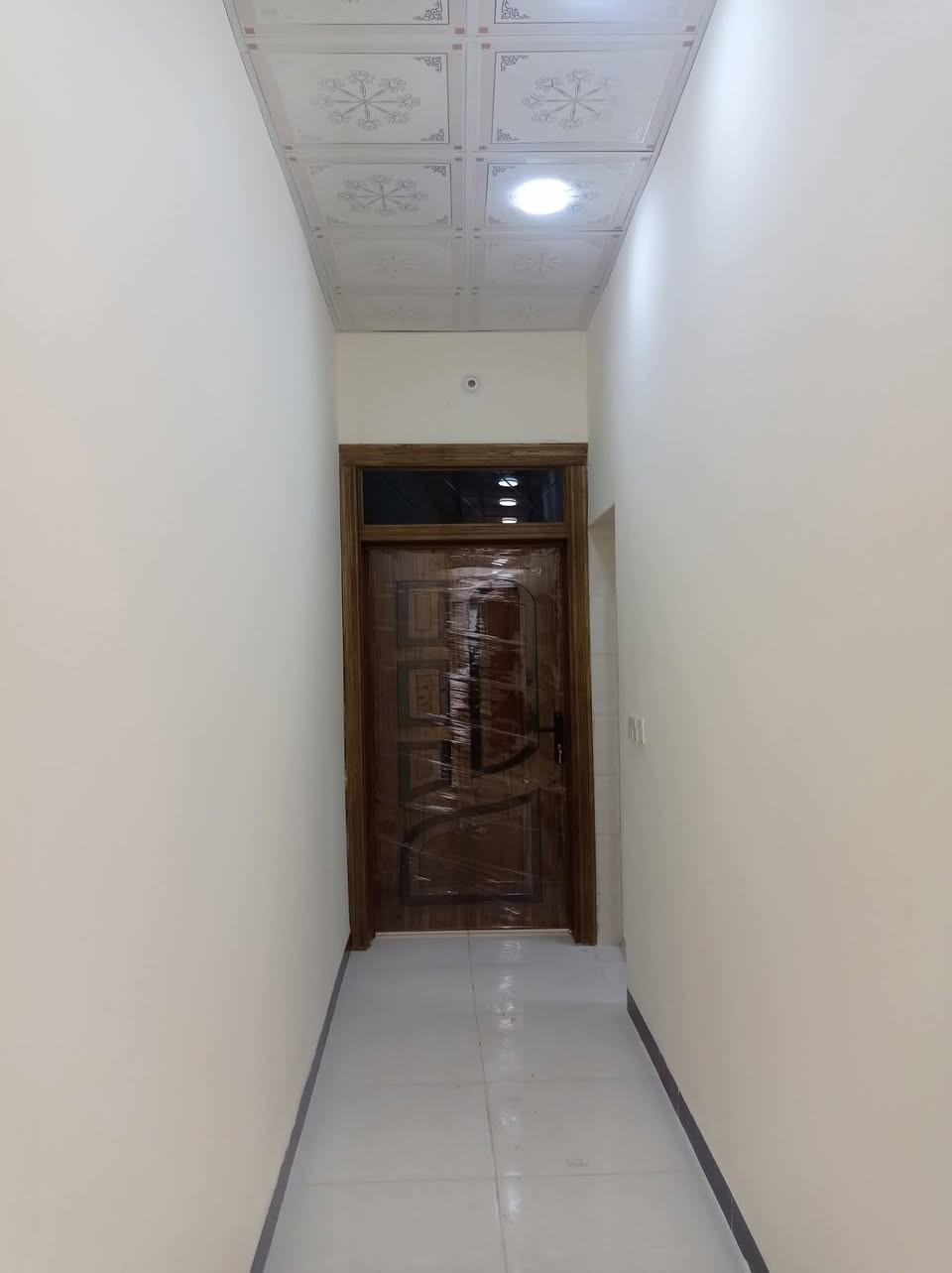 بيت حي الامين الاول بناء امرتب مساحه 100متر غرفه صاله مطبخ استقبال  ***********

