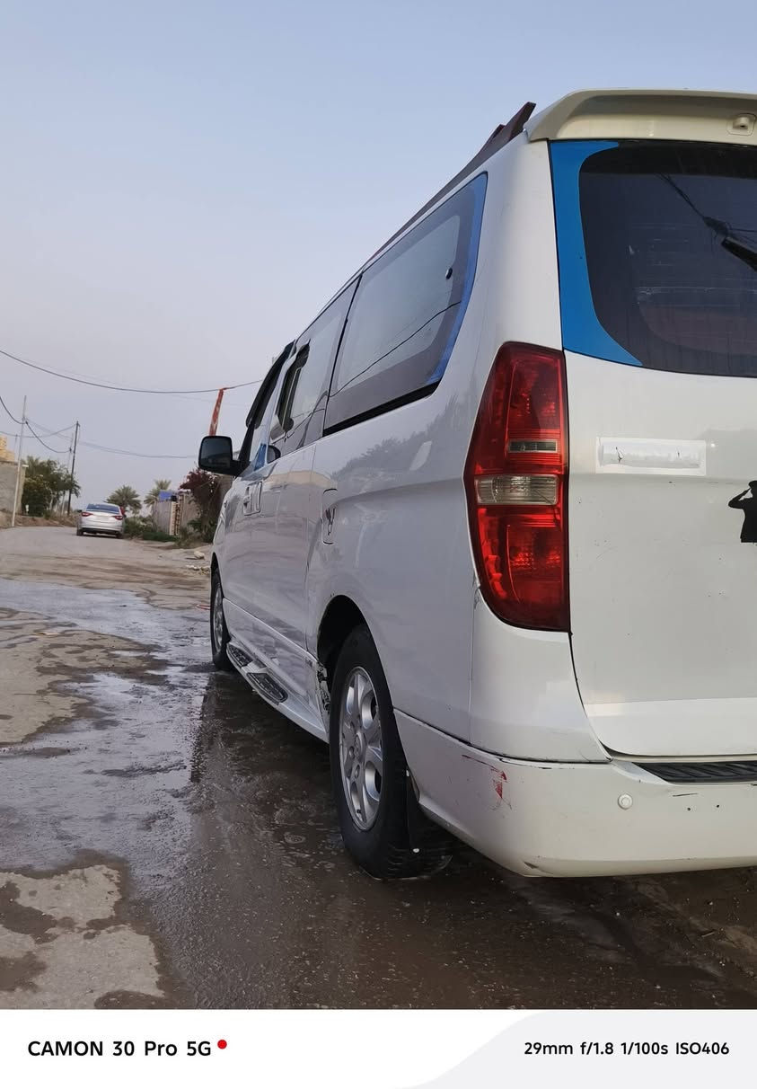 سلام عليكم شباب ستكاركس 2009 كفاله عامه ما عده بارد موضه بل فيديو سياره مال جناي عيد نشره بسسب عود الكاذبه 
عندك المكينه خير من الله صالله( 5) من تحورت كير فول تبريد فلج وره وكدام شواصي والقواعد مال دبل كفاله فول الفرفه تخبل جاهزه الخير حداديه ورا وكدام طوبه تخم تاير من كلك سياره فول صدك فول مكاني بابل القاسم واليريده هاذ رقمي  (***********) وتحياتي الجميع
