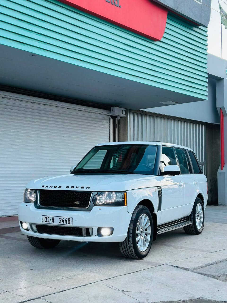 سلام عليكم
رانج 2012 فوك محرك عادي بدون سوبر
سياره 5 كامرات سلايت طكتين صاج ملكي 
شاشات بل كشنات كشنات تتفئه تبريد ذاكره 
سيدي جنجر رادارات جانبيه بل مري منضومت 
زينون زرع عدسات لد امامي وخلفي سبير منازل 
كتلوكات شركه كلشي بل سياره بشرط ويل كب 
تخم تاير جديد زراك لايت 
سياره بحالت الوكاله بيع او مراوس حسب القناعه 
مكاني بغداد الكراده الاستفسار اكثر الخاص مفتوح 
او هاذا رقمي 
***********
