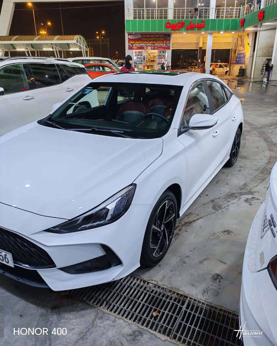 . MGGT للبيع موديل 2025 زيرو رقم بغداد ماشي 11,000 نص فول بصمه فتح السقف كاميرا خلفيهه حساسات خلفيه محرك تيربو 1500 العنوان البصره سعرها 150$ هاتف***********
