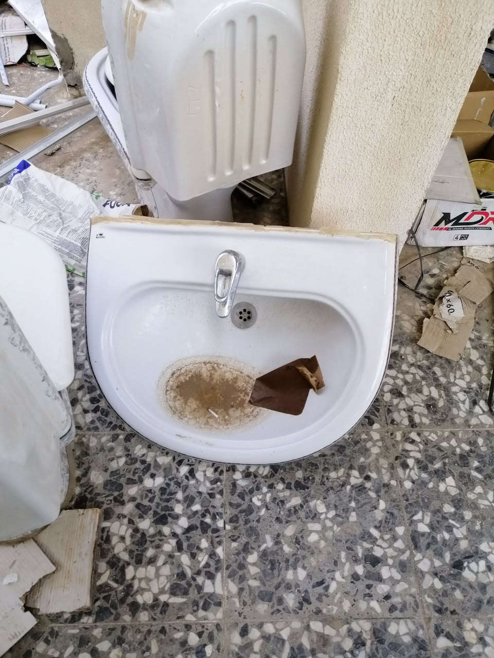 السلام عليكم عندي غراض مستعمله محتاجه بس تنضيف شاور حمام عدد 2
مقعد غربي عدد 2
مغلسه عدد 1


**إذا كنت صاحب هذا الإعلان وتريد حذفه لأي سبب، رجاءا أرسل رسالة إلى الدعم الفني**