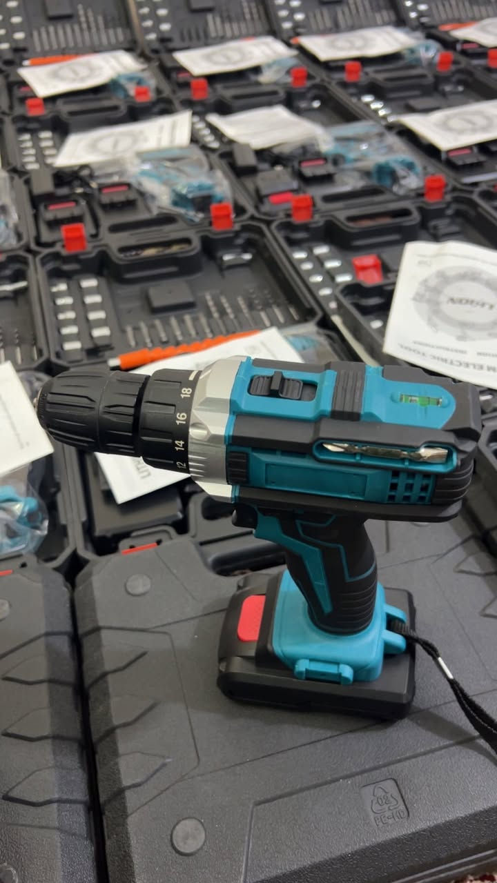 السلام عليكم 
دريل شحن اصلي. ضمان سعر القطعه 18 الف
توصيل مجاني داخل الضلوعيه موجود توصيل محافظات 🚚
***********
