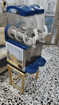 للبيع ماكنه ازبري للتواصل 07860013103