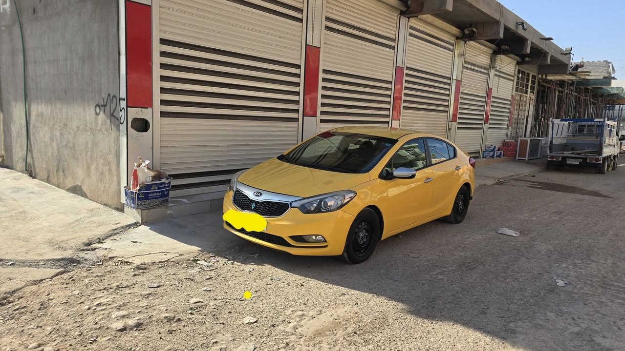 للبيع كيا فورتي موديل 2014 سياره ليبل  واحد ما عدا البنيت فقط مبدل  ناقصه تخم تاير  بغداد السعر 105    ***********
