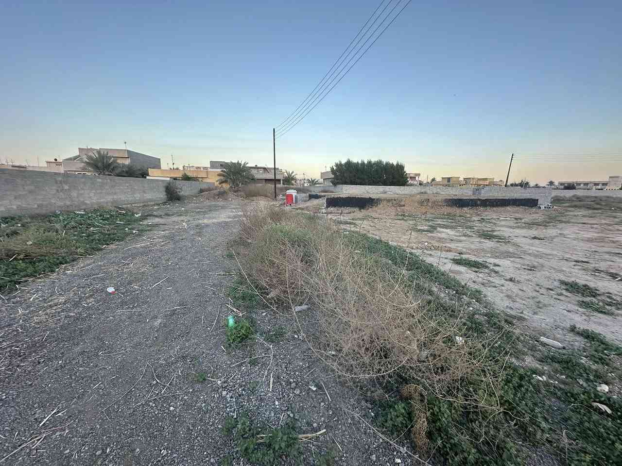 توجد قطعة ارض للبيع مساحة 200 متر في منطقة البعلكةخلف مدرسة الرحمة في منطقة البعلكة للمزيد الأتصال على الرقم ***********
