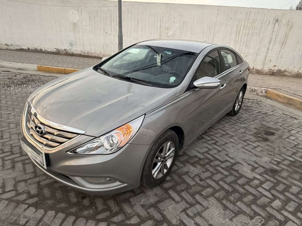 سلام عليكم سوناتا دخول جديد كورية خط واحد غاز جاهزه مكينه كير حدادية مابيه نقص 
تخم تاير جديد 
شاشة كامرة 
داخل جلد حار بارد
عنوان بغداد المدينة 
***********
