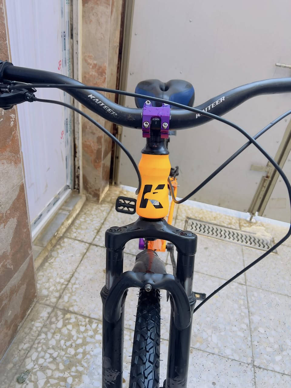 بايسكل جبلي
البايسكل كامل ما بيه اي عطل السعر 115 وبيه مجال
الحجم 26
 مكاني بالحسينية الراشدية 

الرقم : ***********
