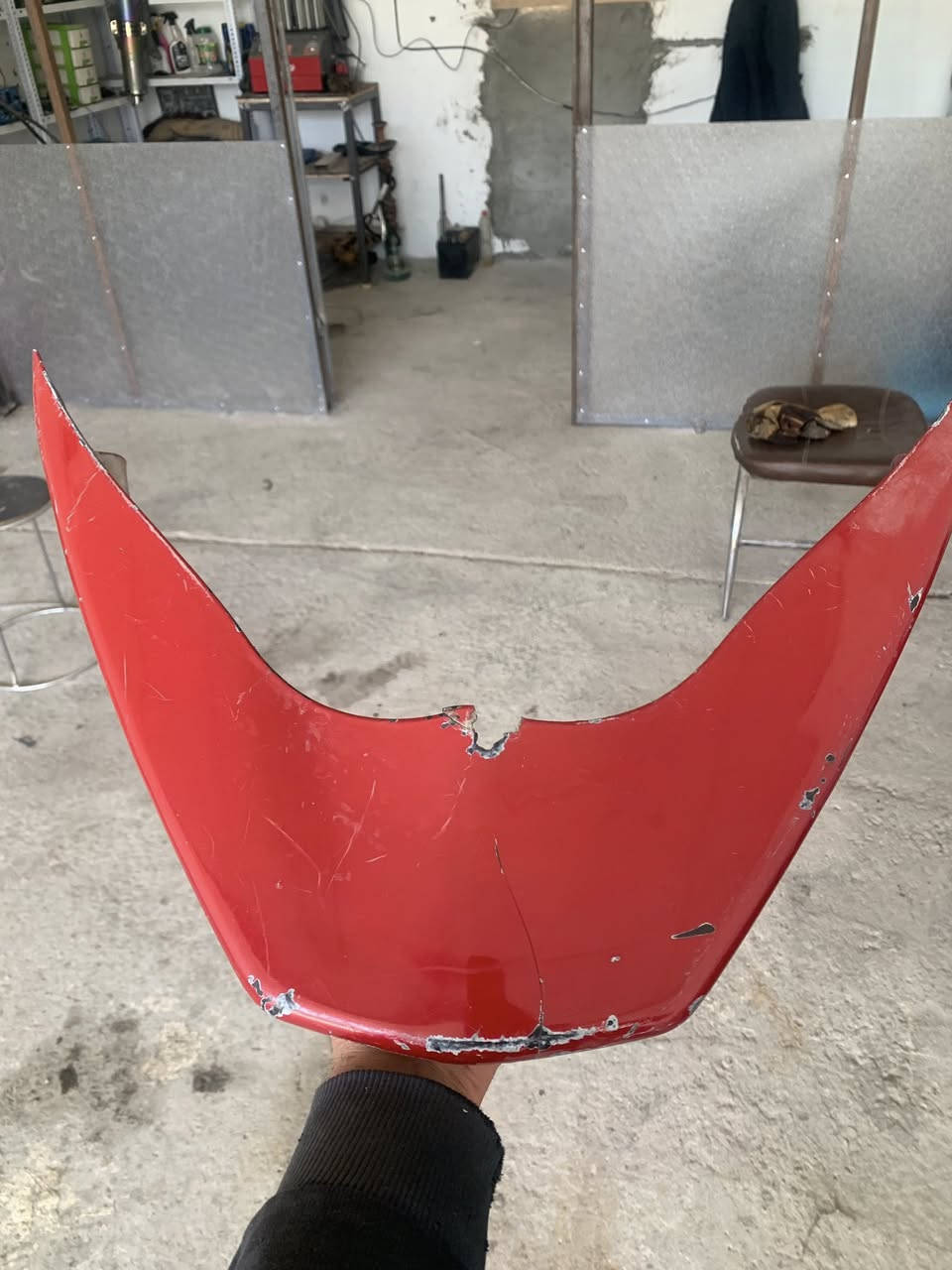 السلام عليكم تزويد لغود وسبايدر خلفي وكزوز رياضي مال صفر عشره او خوذه اصلي وكاله مونستر رياضي كلش حلوة للبيع مكاني كربلاء الحر ماعدي توصيل اي استفسار هاذه رقمي ***********
