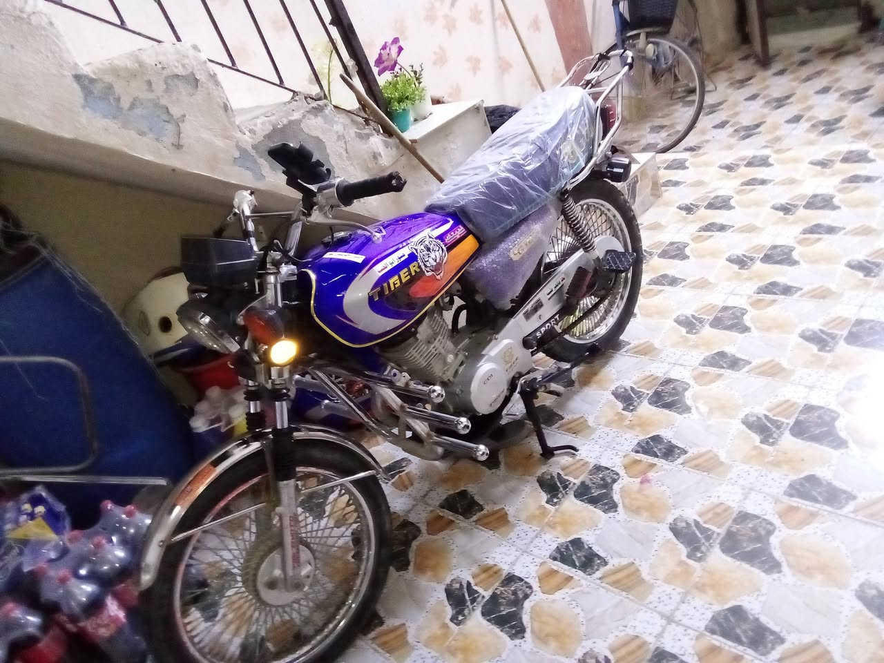 تايكر ٢٠٢٠
ماطور كامل مكينه ما مفتوحه بس يعوزو فيلسه 
السعر ٤٠٠ وبي مجال لطيبين 
مكاني جانب الايمن قر الساعه 
ملاحظه. الورمنين طافيه


**إذا كنت صاحب هذا الإعلان وتريد حذفه لأي سبب، رجاءا أرسل رسالة إلى الدعم الفني**