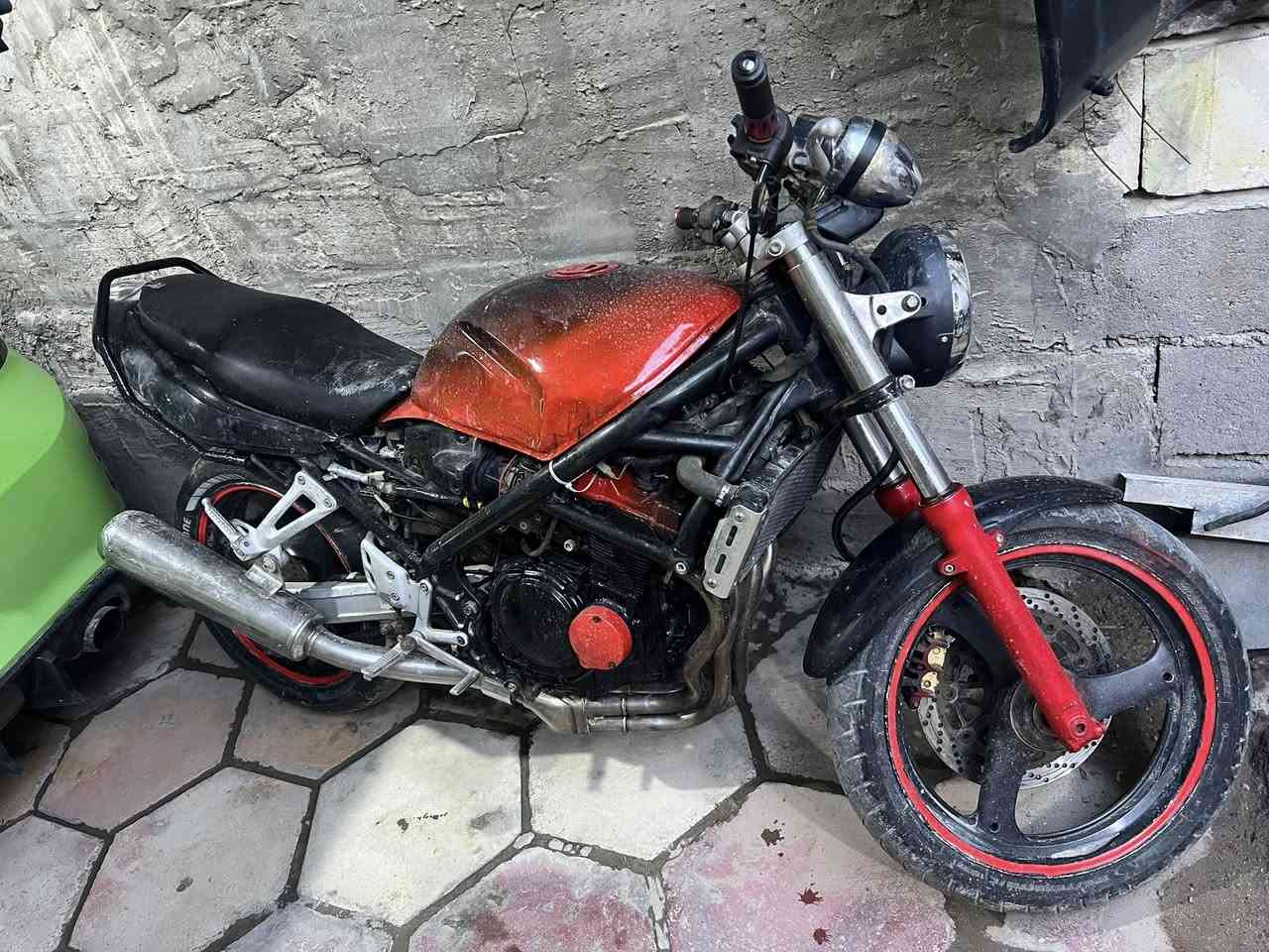 السلام عليكم من رخصة الادمن باندة ربع كرستال للبيع تشتغل بس م تدوس بانزين بدون اوراق ابيع كوم حديد ٦٠٠ وبيها مجال مكاني بصرة


**إذا كنت صاحب هذا الإعلان وتريد حذفه لأي سبب، رجاءا أرسل رسالة إلى الدعم الفني**