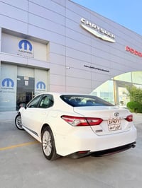 كامري LE • ٢٠١٨ • بلا ايرباغ