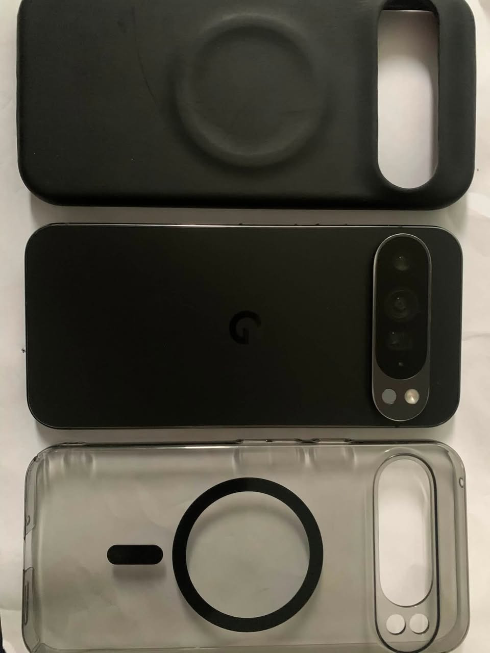 السلام عليكم 🌹
جهاز گوگل بكسل ٩ برو اكس ال 
Google Pixel 9 Pro Xl

مواصفات عالمية ..

نظافة 97% - لون اسود 
ذاكرة 128 گيگا والعشوائية 16 گيگا ..
ووتر بروف ما داخل صيانة .

مع كڤرات من شركة گوگل اصلية وشاحنة .
للبيع بسعر 725 الف ..

العنوان بغداد .. للأستفسار الأتصال :
***********
