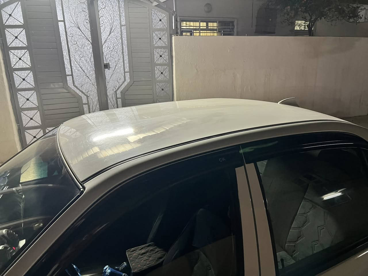 السلام عليكم 
للبيع سي كي موديل 13 قصه حديثة 
كير مكينه بشرط 
رقم الماني سنوية عظم 27
كابون بانزين موجود ورقي 
بيها 3 مكانات بارد فقط بدون صبغ او ضرر 
تبريد تدفئء بشرط 
طخم تاير جديد 🆕 
طخم امامي وخلفي جديد 
وايرمنية وكهربائيات بشرط 
مكاني موصل الايسر 
***********
واتساب موجود السعر 62 وبيها شويه مجال لشراي
