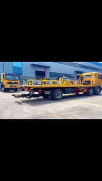 مقطورات نقل • قابلة للتخصيص • رافعات