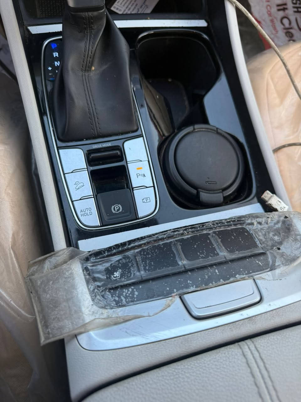 توسان   2024خليجي

ماشية 39الف وشرط لفحص

  ((((سيارة كلش جديدة ))) 

سيارة كفالة عامة 

المواصفات 

داخل اوفايت

قطعتين تبريد 

سويج 

شاشه متصله دجدل 

كامره خلفيه فول HD

محرك 2000

فول تحكم ستيرن

بكلات لد

سايد ابريك بصمه 

 لايت لد 

وتخم تاير جديد 

اشاير بالمري والمري كهربائي

سياره مكفوله كفاله عامه من الدعاميه للدعاميه
من عدة بارد بسيط بنيد 

مكاني بغداد  سيارة وبلعافية عل ياخذهة

 السعر   198 وبيه مجال حك الجيه 

مكاني بغداد ‭0773 733 9000‬
