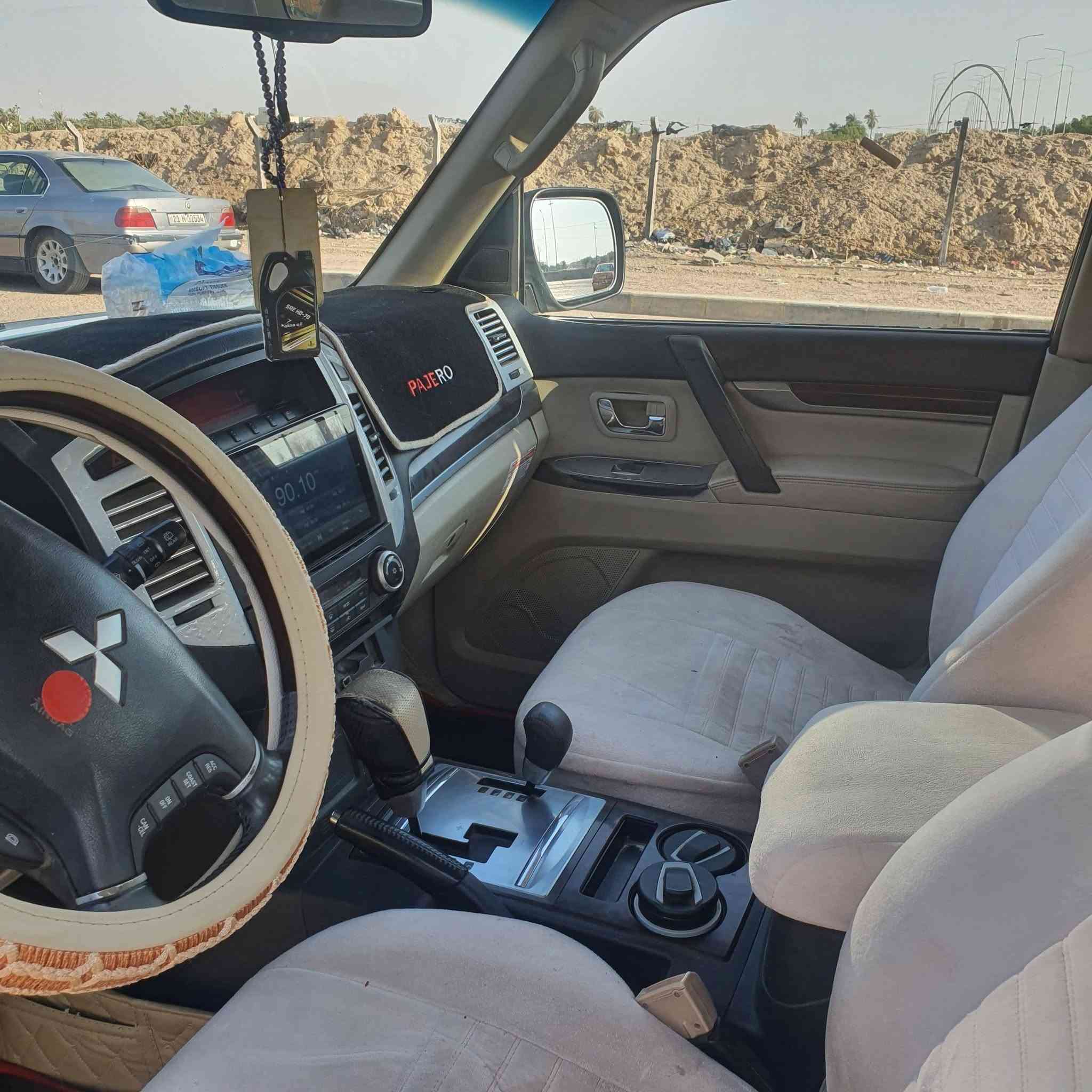 باجيرو موديل 2013 محدثة 2016 احلى من الصور  محرك 3500  فول مواصفات اخوان السياره نظيفه جدا السعر  ١٤٨ بي مجال للشراي  مكانها ميسان العمارة   ***********
