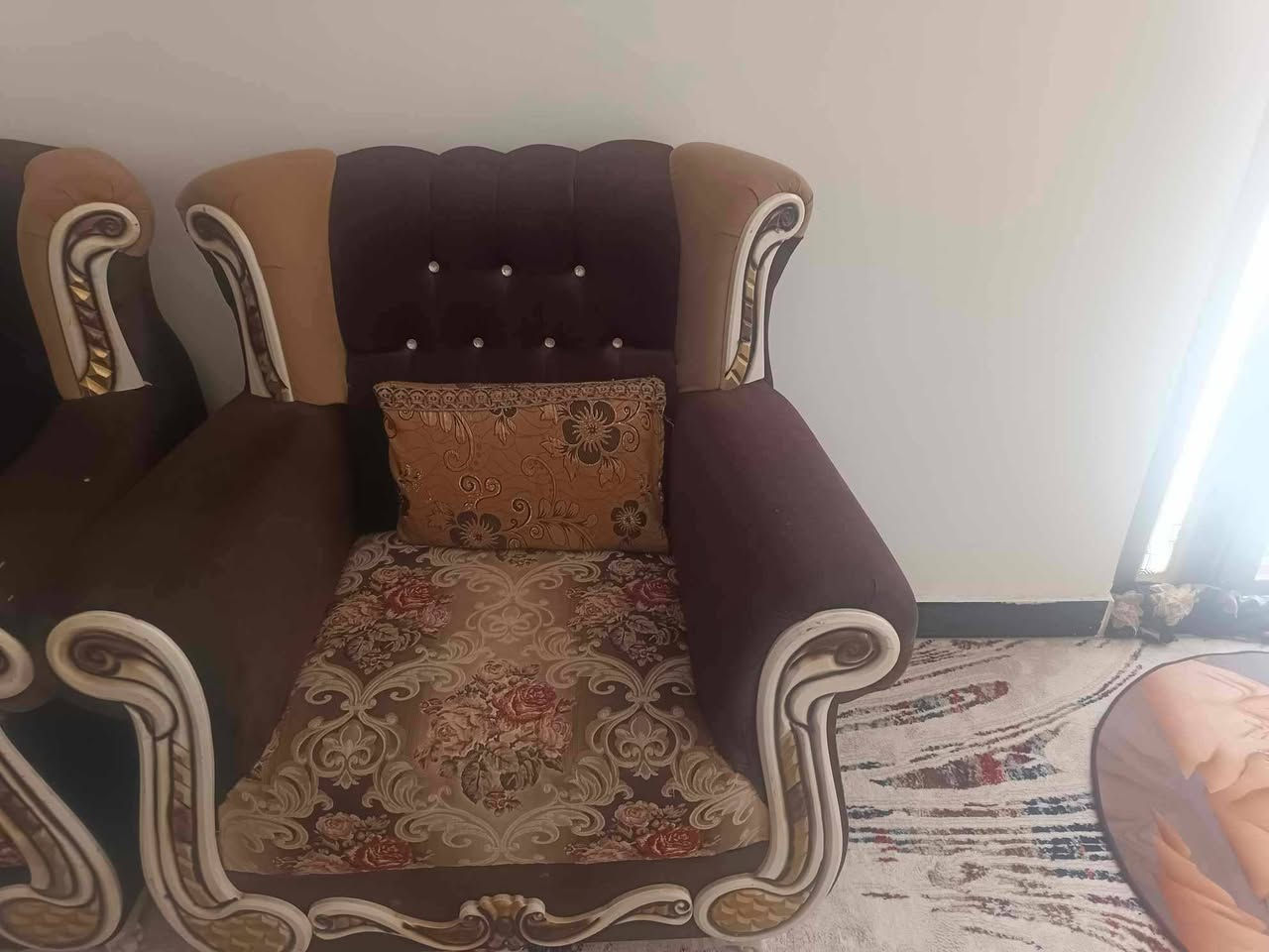 تخم عشرة مقاعد ٢٥٠ وبي مجال


**إذا كنت صاحب هذا الإعلان وتريد حذفه لأي سبب، رجاءا أرسل رسالة إلى الدعم الفني**