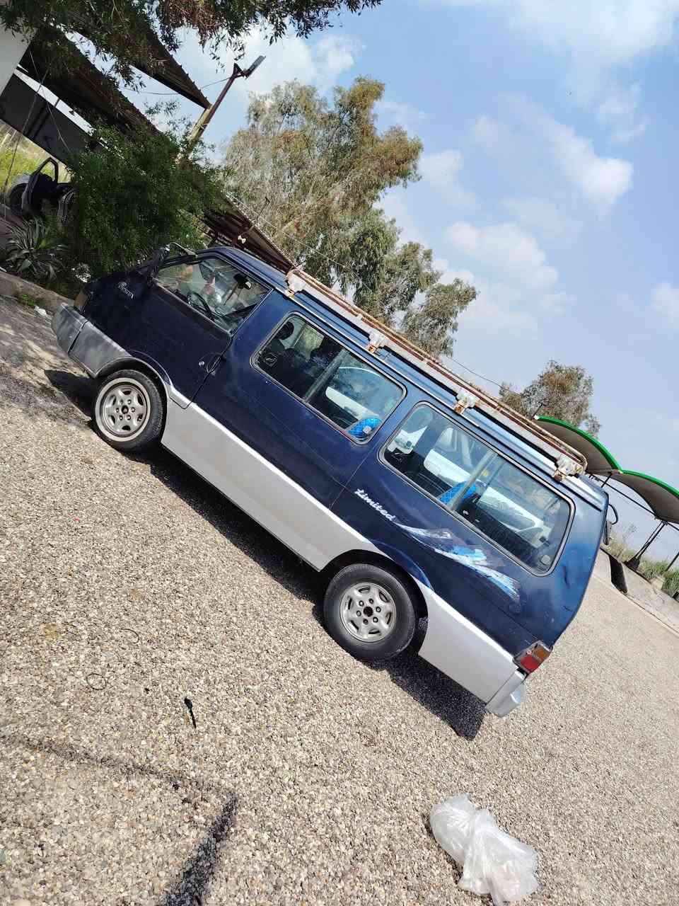 كيه بسته للبيع موديل 94 رقم بغداد سنويه نهايه 26. سياره محرك بي بخار بدون تنقيص. سيار كير اكسل. مكفول كشر نضيف.  داخل ستاركس.  ***********. مكانهه ديالئ لخالص سعر 34 بيهه مجال
