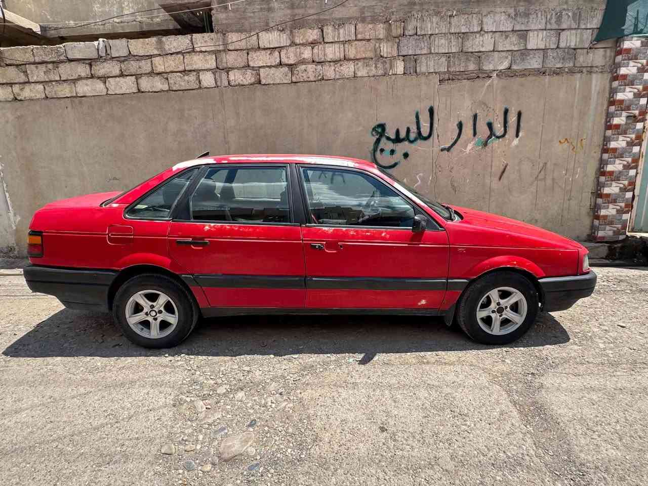 سيارة پاسات للبيع
موديل 1991...السعر 25ورقة
شرعيها في حي العامل 
للتواصل ***********
