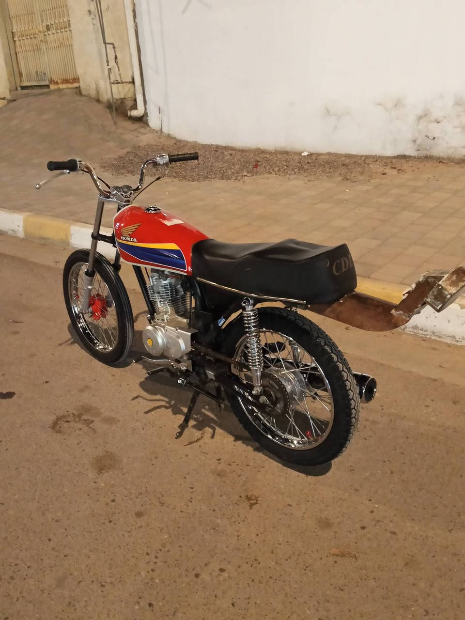 السلام عليكم شباب للبيع نامه شلامجه 2024 فول نضافه مكينه من وياله دبلات من كلشي نضيفه وجاهزه السعر 550 قفل الاستسفار *********** او مراسلتي ع خاص
