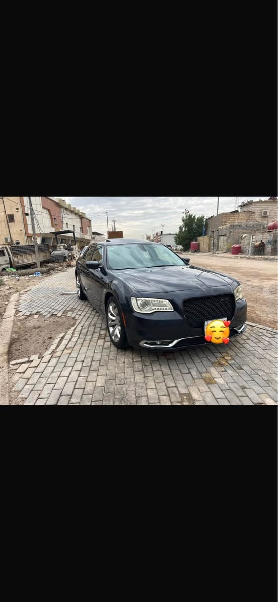 سلام عليكم اوبامه موديل 2017 كفاله حته من البارد مكينه 3600 كير تبريد حداده كله كفاله السياره مامشتغله عل خط باسمي  لايت زنون السياره لمتد فول مواصفات رقم بصره انكليزي سنويه نهاية 2029 باسمي اصل السياره احله من الصور كفاله من الصبغ والتبديل والضربه حته من البارد كفاله مكان السياره البصره الجمهوريه رقم *********** السعر 210 بيع او مراوس البصرة, العراق
