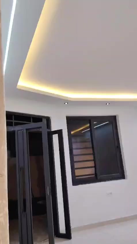 /صبغ وديكورات منزليه وخارجيه وكافت لعمال رقم لهاتف لستفسار متواجد
ب***********
