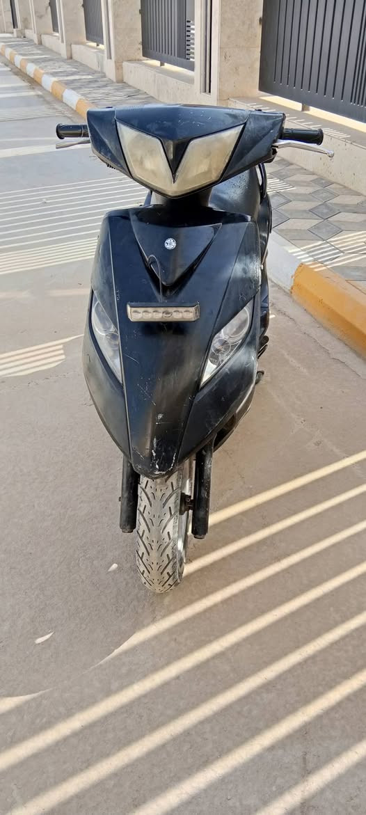 السلام عليكم دراجة ماكس ثعلب الدراجة نكرة سلف كاملة من اي نقص الكهربائيات كلها شغالة المكينة ما مفتوحة الاشاير تشتغل السعر 500 وبيها مجال قليل مكاني بغداد الزعفرانية *********** اتصال
