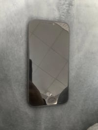 خوار بەلاش ئایفۆن ١٢ پرۆماکس ١٢٨ گیگا ١سیم  شاشەوپاتری گۆراوە شتی باشی...