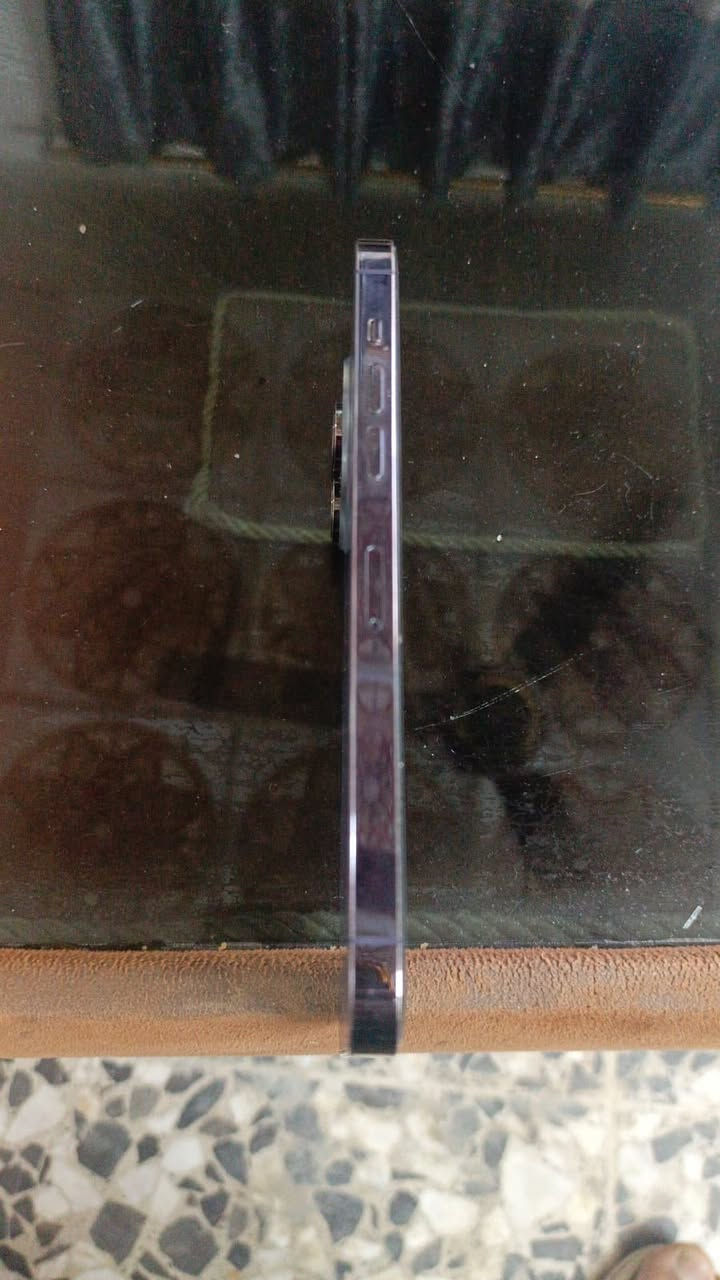 السلام عليكم
14برو ماكس لبيع

128بطاريه85

الون البنفسجي 

شرق اوسط 

كله شغال كامرات ✅اتصال✅سيمكرت✅فيس ايدي✅واي فاي✅بدون عطل تجي تفحص ع راحتك لحد ماتمل مابي عطل النضافه شوفت عينك السعر 800 الف 

مكاني بغداد البياع 
***********
