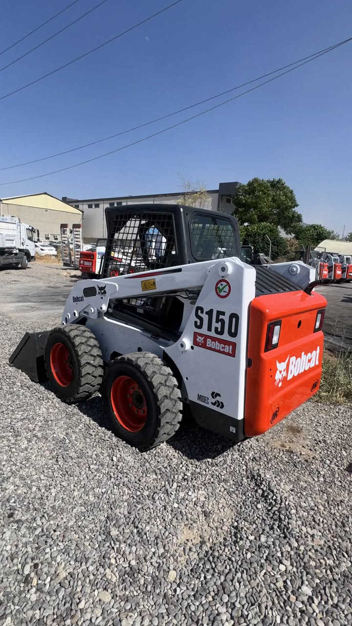 � للبيع Bobcat S150
✅ موديل: 2006
✅ الماكينة بحالة جيدة
💰 السعر: 140 ورقة (قابل للتفاوض)
📍 الموقع: أربيل

📞 للاستفسار: *********** (واتسا
