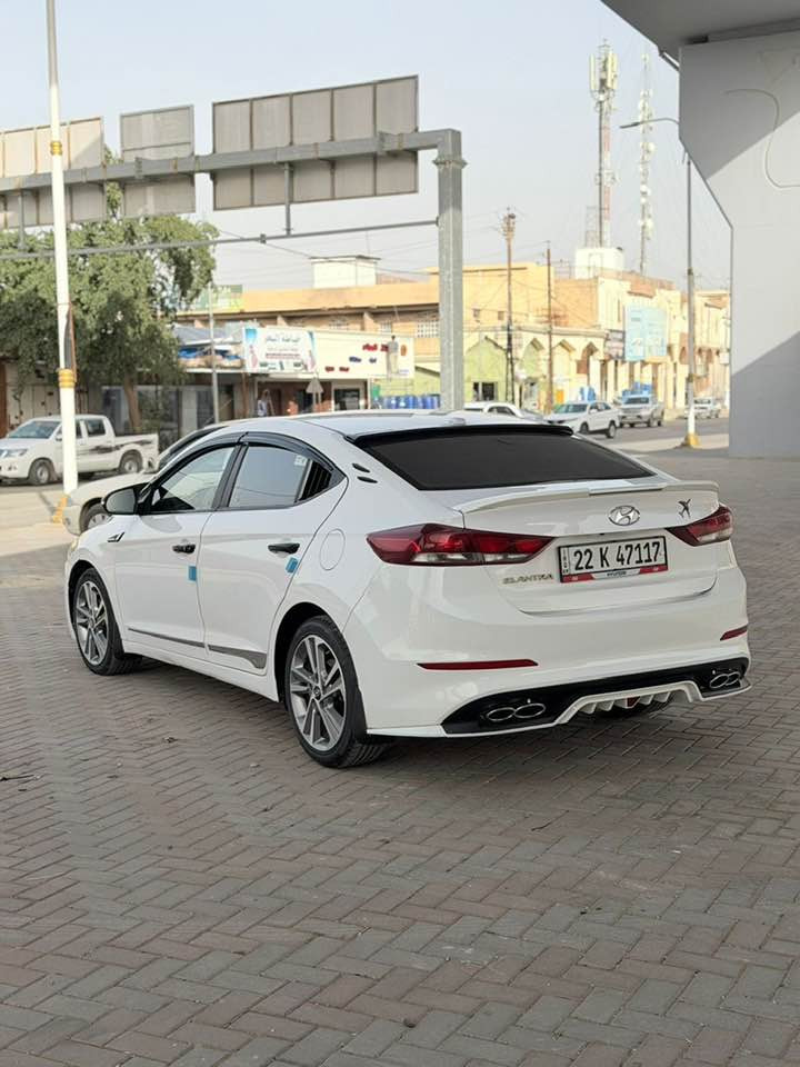 للبيع
لنتره 2019
سوبر وارد خليجي
رقم أربيل دولي بسمي تحويل ثاني يوم
محركً كير شرط 
تخم تاير جديد
تبريد ثلج 
تدفئه نار
محرك 2000
اربع قطع ضرر 
السياره جديده بمعنى الكلمة احلا من الصوره 
مكان السياره تكريت الأستفسار آتصل ع صاحبها
‭0773 011 1600
