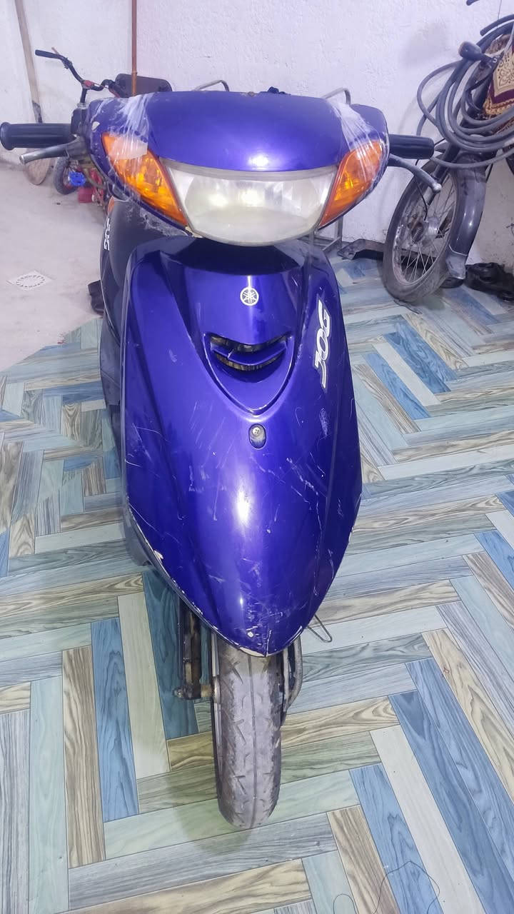 دراجه يوماها ولفات شرط الشغل بلاد سلف وهندر السعر250 موبايل ***********
