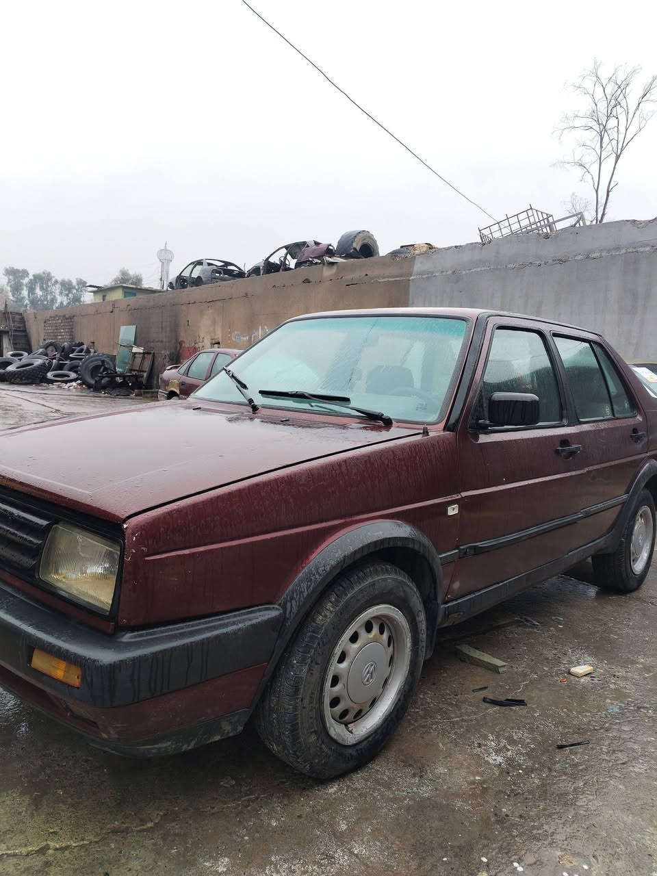 سيارة جيته للبيع
تفاصيل بيها صرف المكينه 
خيسان بل صندك شويه 
بيها صبغ
السعر 35 \\\***********
مامتواجد عل فيس
