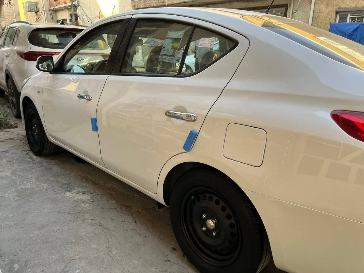 نيسان سني هندي موديل ٢٠٢٤ رقم بغداد بأسمي رقم وهزة جديد محرك وكير تبريد صدر مكفولات شاشة وكاميرا ويدات نيكل واشاير بالجاملغ الأمامي بيها صبغ جاملغ الخلفي قبغ البانزين وشوية يم العلامه مال جنطة مكاني بغداد السعر ١١٨ وبيها مجال ***********
