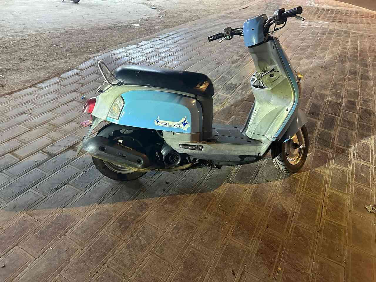 السلام عليكم ورحمة الله وبركاتة
دراجه للبيع ماكس بوليس 

نضافه شوفت عينك 

السعر ٩٠٠ وبيه مجال 

الرقم  ***********
