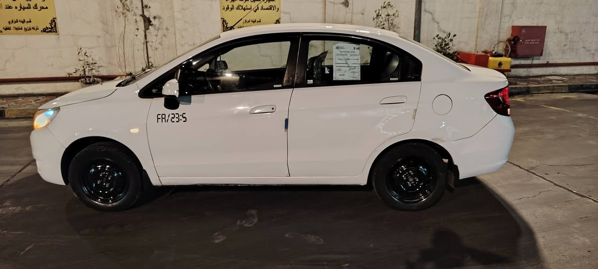 السلام عليكم
شوفر سايل
مكفولة من الصبغ عدا البنيد كد شبر
السياره جاهزه على اخر حباية
مكينة جديدة
كير جديد
باتري جديد
لايت زنون اصلي
شاشة ذكية
كامرة خلفية
رقم جديد دولي
تخم سماعات اصلية
مكينة 1600 اقتصادية جدآ
بانزين عادي ودوانز ماكو ابد
تبريد ثلج حماوة ماكو ابد
السيارة احلة من الصور وجديدة
والسيارة باسمي وتحويل ثاني يوم
المكان بغداد الجديده
***********
