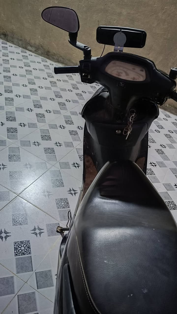 سبيسي ماليزي للبيع نظيفة الاتصال على ***********
