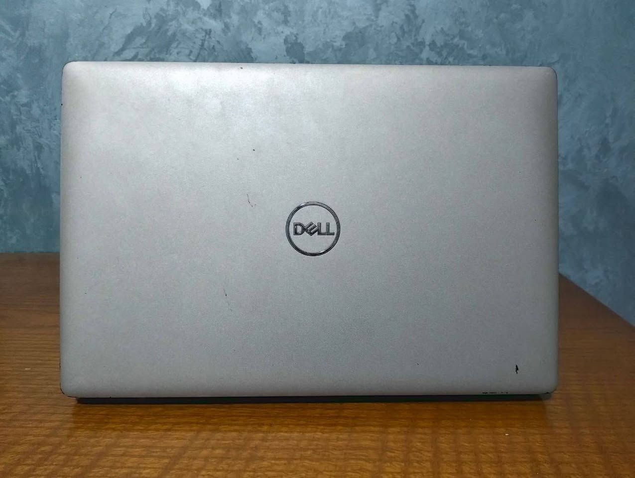 💼 Dell Latitude 5410
لابتوب أعمال عملي من فئة Latitude، مناسب للشغل المكتبي والدراسة والاستخدام اليومي مع أداء مستقر واعتمادية عالية.

━━━━━━━━━━━━━━━━━━━━━━

🔵 المعالج
Intel Core i5-10210U
جيل عاشر

✅ 4 أنوية / 8 Threads
✅ أداء جيد للاستخدام اليومي وتعدد المهام

🔵 الذاكرة (RAM)
8GB DDR4

✅ مناسبة للشغل والدراسة
✅ قابلة للترقية

🔵 التخزين
256GB NVMe SSD

🚀 سرعة عالية في تشغيل النظام والبرامج
🚀 استجابة ممتازة أثناء الاستخدام

🔵 الشاشة
14 بوصة IPS Full HD
دقة 1920×1080

✅ ألوان واضحة وزوايا رؤية واسعة
✅ مناسبة للعمل والتنقل

🔵 كارت الشاشة
Intel UHD Graphics

✅ مناسب للاستخدام اليومي والتصفح وبرامج الأوفيس

🔵 البطارية
البطارية الأصلية
🔋 Health 94%

🔵 المميزات
📶 Wi-Fi 6
💼 تصميم عملي من فئة Latitude
⌨️ كيبورد مريح للاستخدام الطويل

🔵 النظام
Windows 11 أصلي
✅ يتفعل تلقائياً بمجرد الاتصال بالإنترنت

━━━━━━━━━━━━━━━━━━━━━━

💻 مناسب للشغل المكتبي
📚 الدراسة والجامعة
🌐 التصفح والاجتماعات أونلاين
👨‍💻 البرمجة الخفيفة
🎬 الاستخدام اليومي

━━━━━━━━━━━━━━━━━━━━━━

🛡️ ضمان شهر كامل
🔄 أسبوع استبدال
🚚 متاح الشحن لجميع المحافظات

🔥 Latitude 5410 يجمع بين الأداء المستقر والبطارية القوية 94% وWi-Fi 6 بسعر مميز 🔥


**إذا كنت صاحب هذا الإعلان وتريد حذفه لأي سبب، رجاءا أرسل رسالة إلى الدعم الفني**