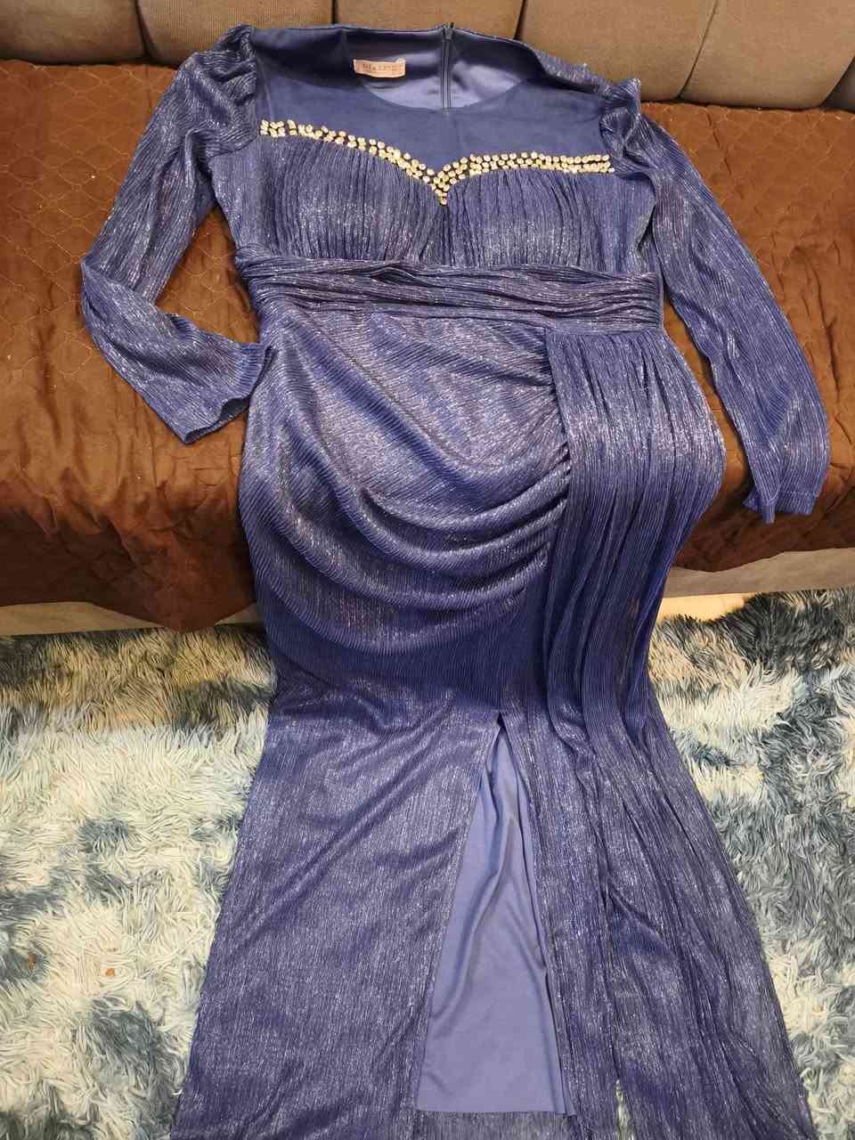 فستان مناسبات ق46/48 يجنن بالبس حيل حلو من لبسته كله سئلت عنه ملبوس 3 ساعات بس اخذته ب80 جماله بالبس لا يوصف ابيعه ب50 نظيف اصلا بعده جديده


**إذا كنت صاحب هذا الإعلان وتريد حذفه لأي سبب، رجاءا أرسل رسالة إلى الدعم الفني**