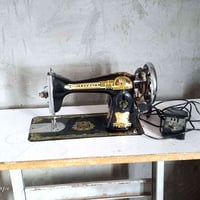 مكينة خياطة • ام الفراشه • شارع الحصاميت