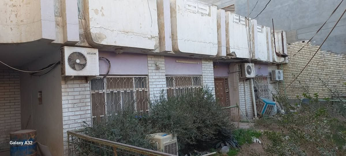 السلام عليكم عقار للبيع
الموقع / حله/ حي الإمام قرب مجسر الثورة

سعر المتر 1650 مليون وستمائة وخمسون وقابل للتفاوض 

للاستفار الاتصال على الرقم 

***********
