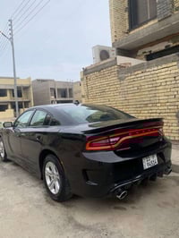 دوج جارجر موديل 2023 اصل فئة SXT محدثه GT بلاكامل مكنية 3600 تو ويل  ل...