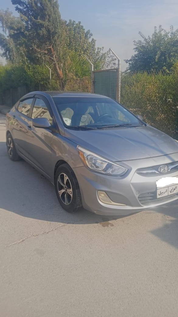 ** للبيع هونداي اكسنت وارد أمريكي
*موديل 2017
*اللون رمادي
*محرك 4 سلندر  16- GDI
*ناقل الحركة  (الگير) أوتوماتيك 6 سرعات - نوع AT 
*رقم الشاصي   KMHCT4AE4HU235863    * الضرر في أمريكا فقط الدعاميات
*الضرر في العراق تبديل الجاملغات الامامية والبوند الاصليات بتجاري فقط ( السيارة شرط مكفولة من الدعم ومن أي حادث)
*للتواصل والاستفسار *********** (واتساب)
