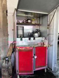 شواي كباب مع بلور شيلمانه قويه السعر ٢٠٠ الف  كرل بركر وفلافل جاهز جدا...