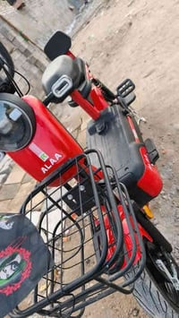 دراجه حجم 14 للبيع والسعر 390 المكان بغداد الشعب رقم الهاتف07864818514