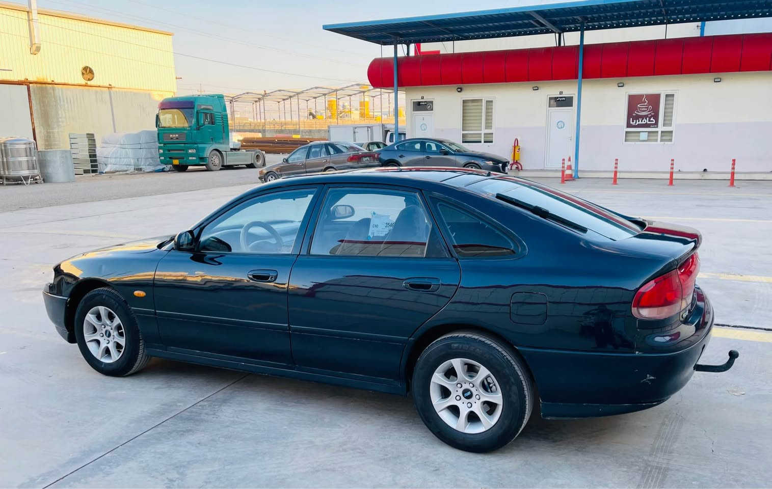 ...﷽....

....ماشاألله.... مازدا فاسؤليا ١٩٩٥ 
سةنةوى تازةيه تاكوو ٢٠٣١ بةشةرتى تحويل و غرامه ،
تبريد سارد و گةرم بةشةرت،
چوار تاية و ويل لؤك ، جام كارةبا،
ليدراو و رزيوى هيچ نيه و بؤى مةگةرئ،
كارةبايى و گيج هةمووى مةزبووت،
بةرگه دةرگا و ناوى لؤكه و تازه بةستراوه، گير و مةكينةى بةشةرت ،
تندوتؤله چركةى تيا نيه ماشاالله.
سعر// ٥٠ 
شوين // كةلار 
***********
*********** كالار, السليمانية
