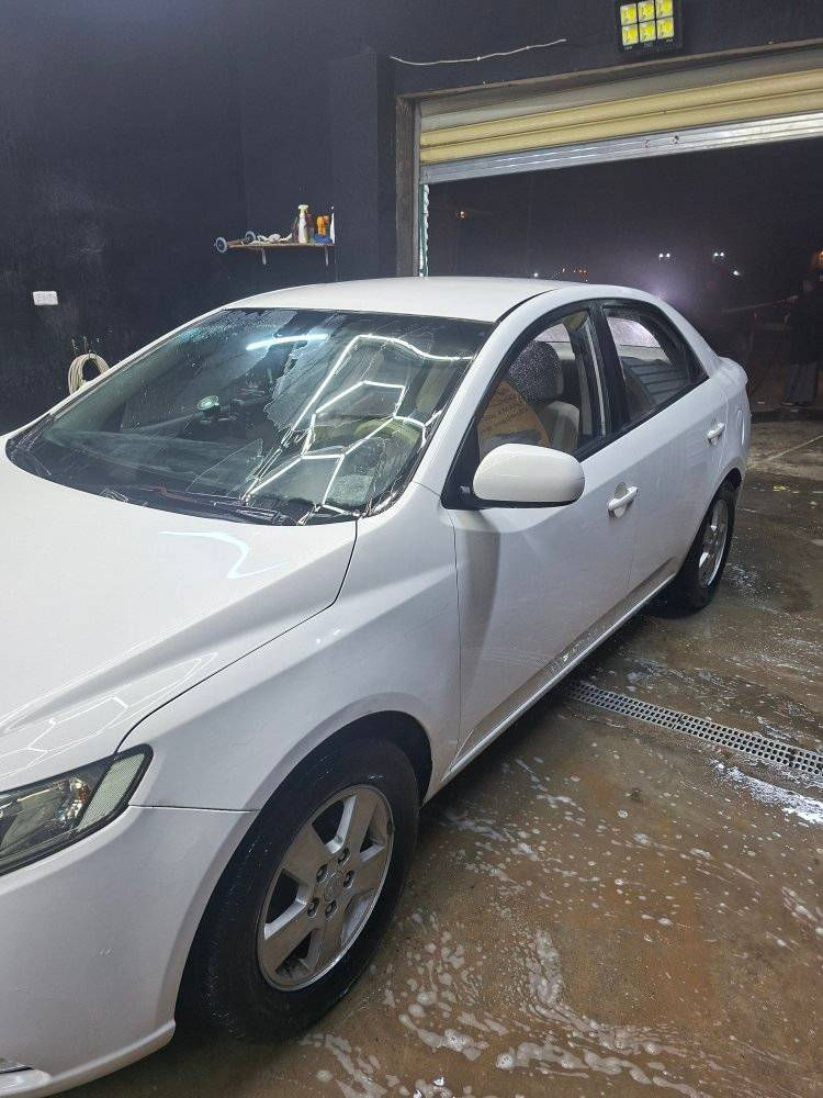 سيراتو ٢٠١٣ محرك ١٦٠٠ كير ٦ نمر صبغ قطعتين محرك لا تنقيص ولا تبخير سياره جاهزه مناقصه اي شي سعر ١٠٠ وبيه مجال


**إذا كنت صاحب هذا الإعلان وتريد حذفه لأي سبب، رجاءا أرسل رسالة إلى الدعم الفني**