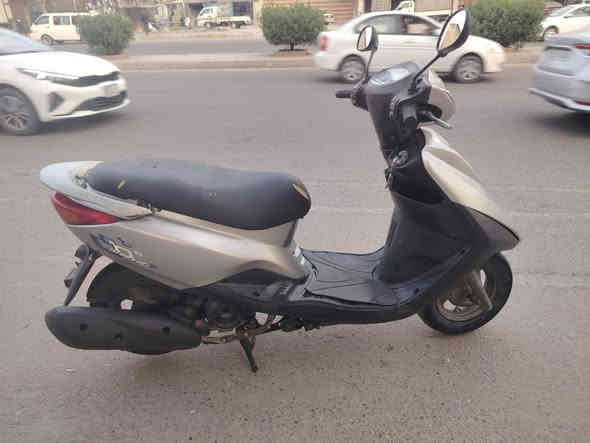 دراجه بغبغاء للبيع مكفوله من فتح برغي مكان الحريه سعر ٩٥٠ ***********
