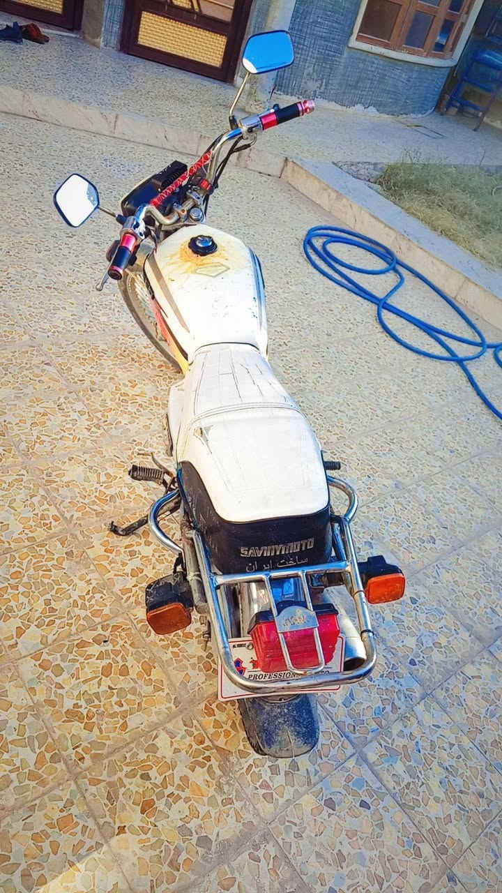 السلام عليكم تايكر موديل عشرين20 بصمه مبدل ولفات وبستم 
معمر مره وحده شرط
السعر ٣٥٠ قفلو 
مكاني حمام العليل 
***********
